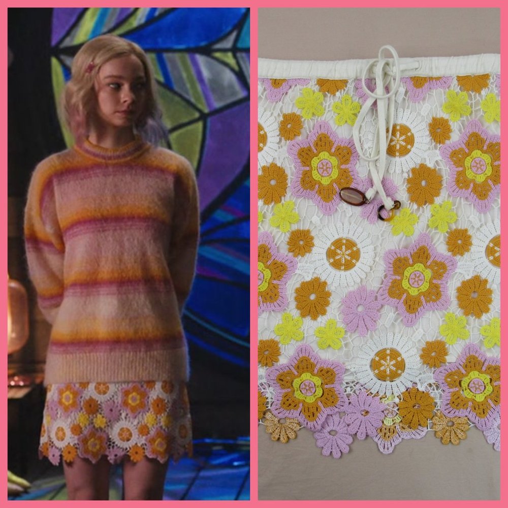 ASO Enid Sinclair Zara Floral Crochet Mini Skirt SA Wednesday sz S Pilot Episode